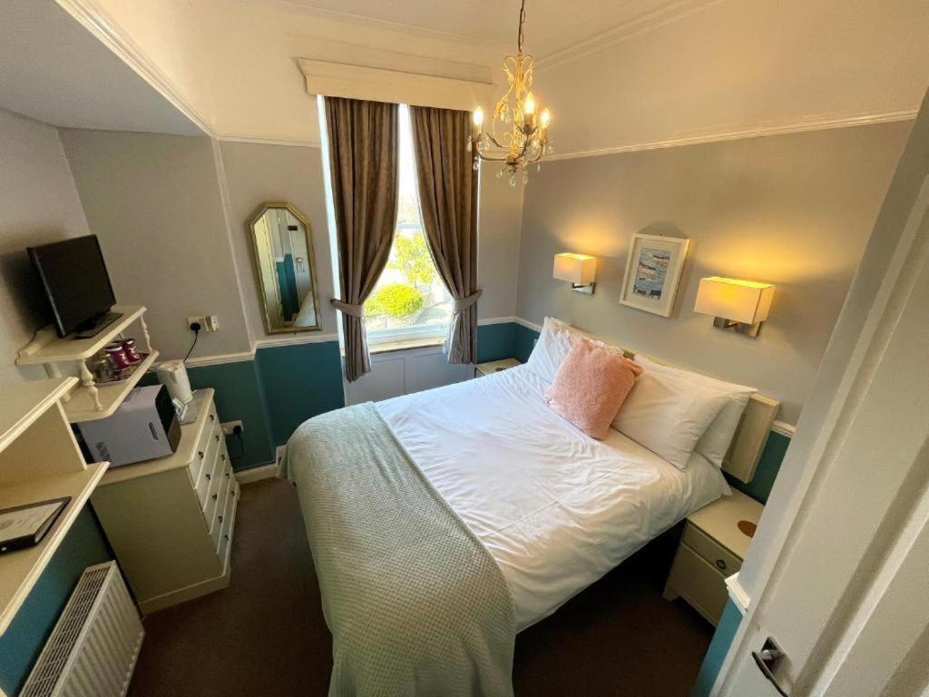 Bayliss Hall Guesthouse Weymouth Dış mekan fotoğraf
