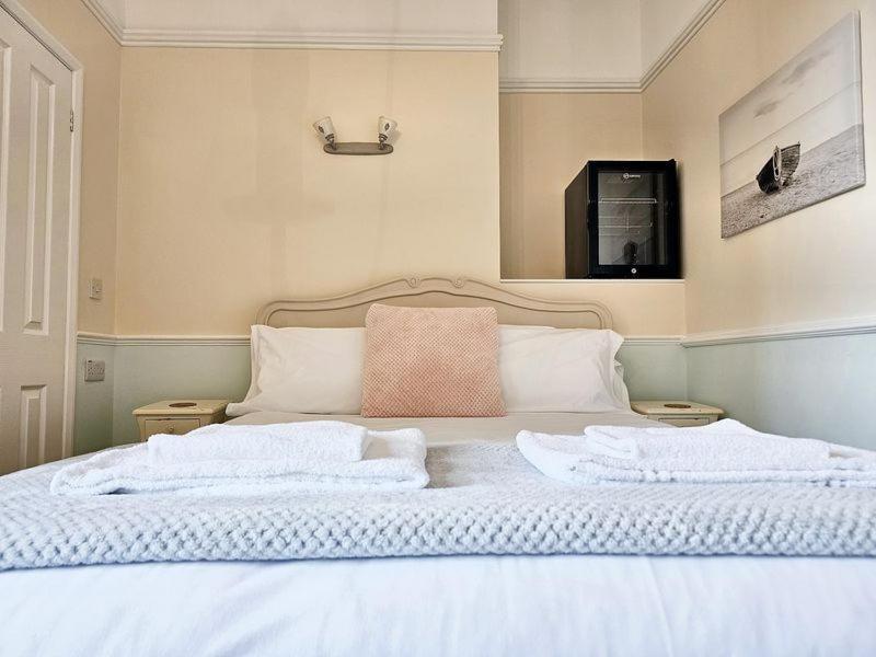 Bayliss Hall Guesthouse Weymouth Dış mekan fotoğraf